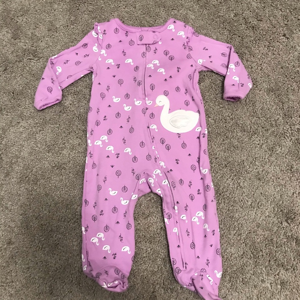Baby Girl Carters Zip Sleeper (9 months)
